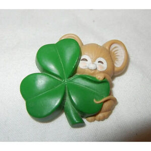 Irish lapel pin Mouse  Shamrock‎ Pin St Patrick's Day Vintage Hallmark Brooch